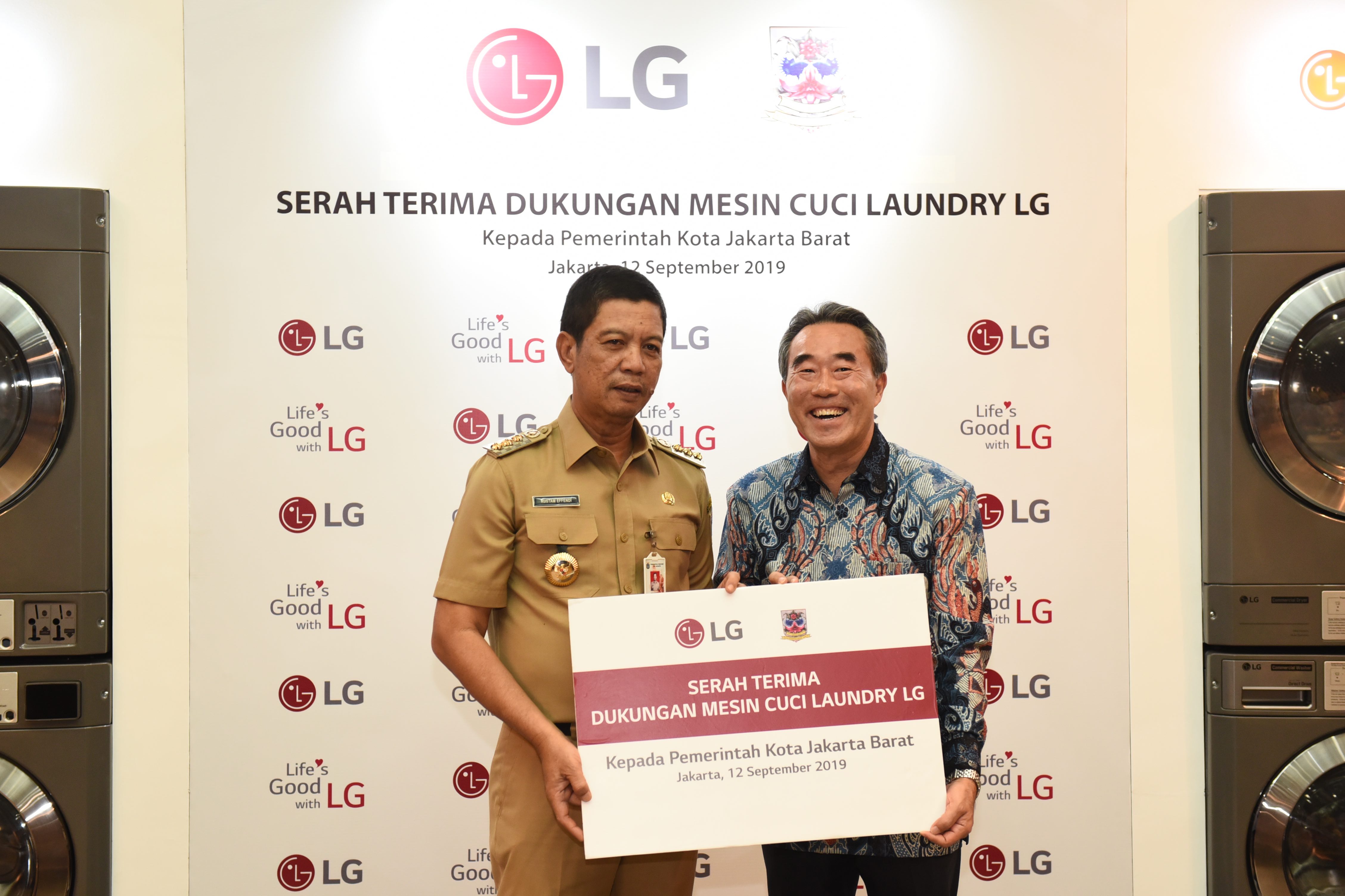 Mesin Cuci Laundry LG