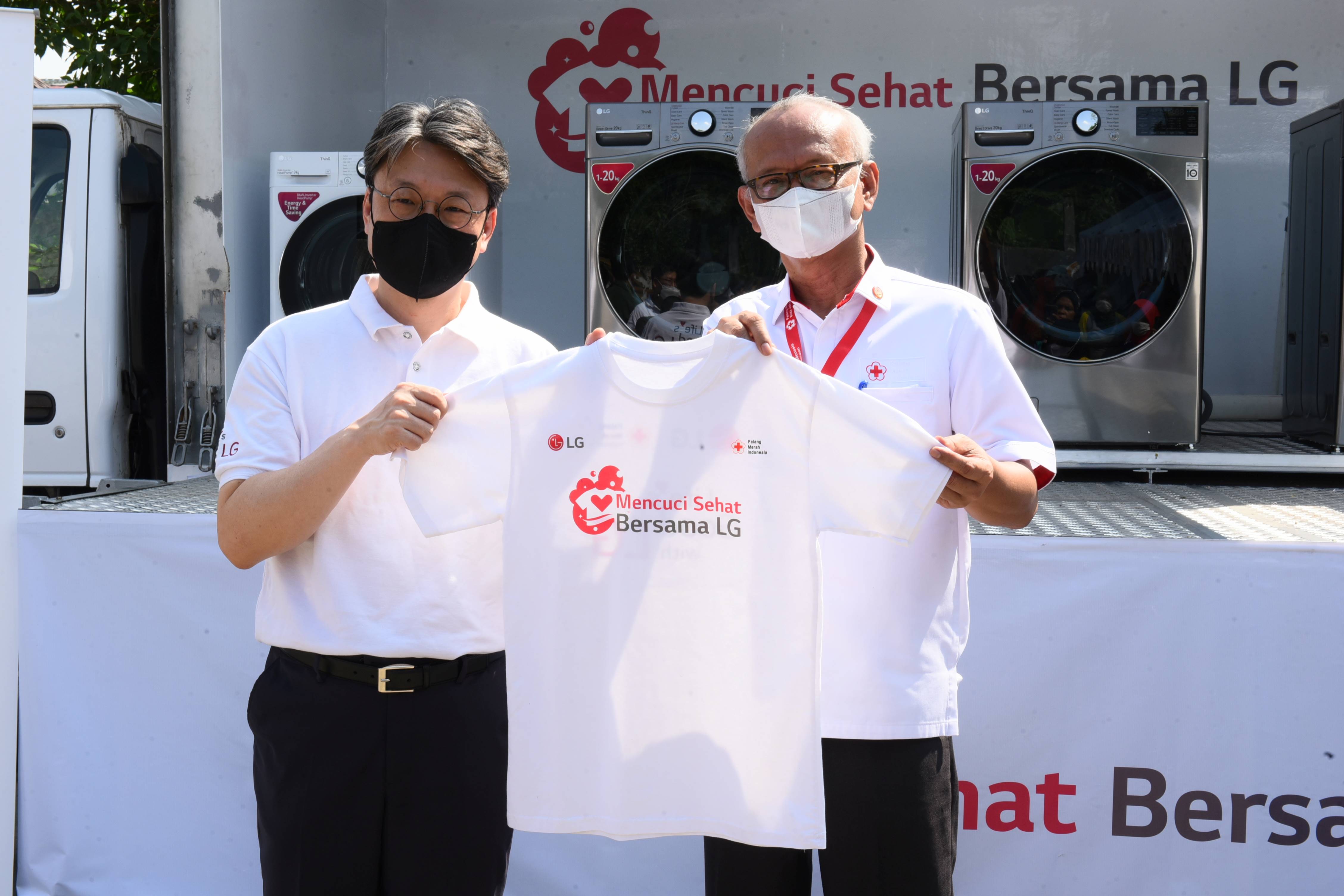 Mencuci Sehat Bersama LG